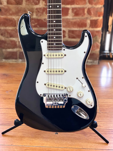 Pawn Shop «Hollywood Pawn Shop & Jewelry», reviews and photos, 3700 San Fernando Rd, Glendale, CA 91204, USA