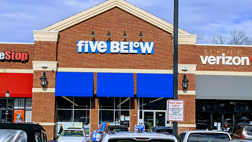 Variety Store «Five Below», reviews and photos, 386 NJ-3, Clifton, NJ 07014, USA