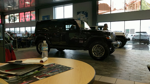 Car Dealer «Jeff Wyler Chrysler Jeep Dodge Ft Thomas», reviews and photos, 100 Alexandria Pike, Fort Thomas, KY 41075, USA