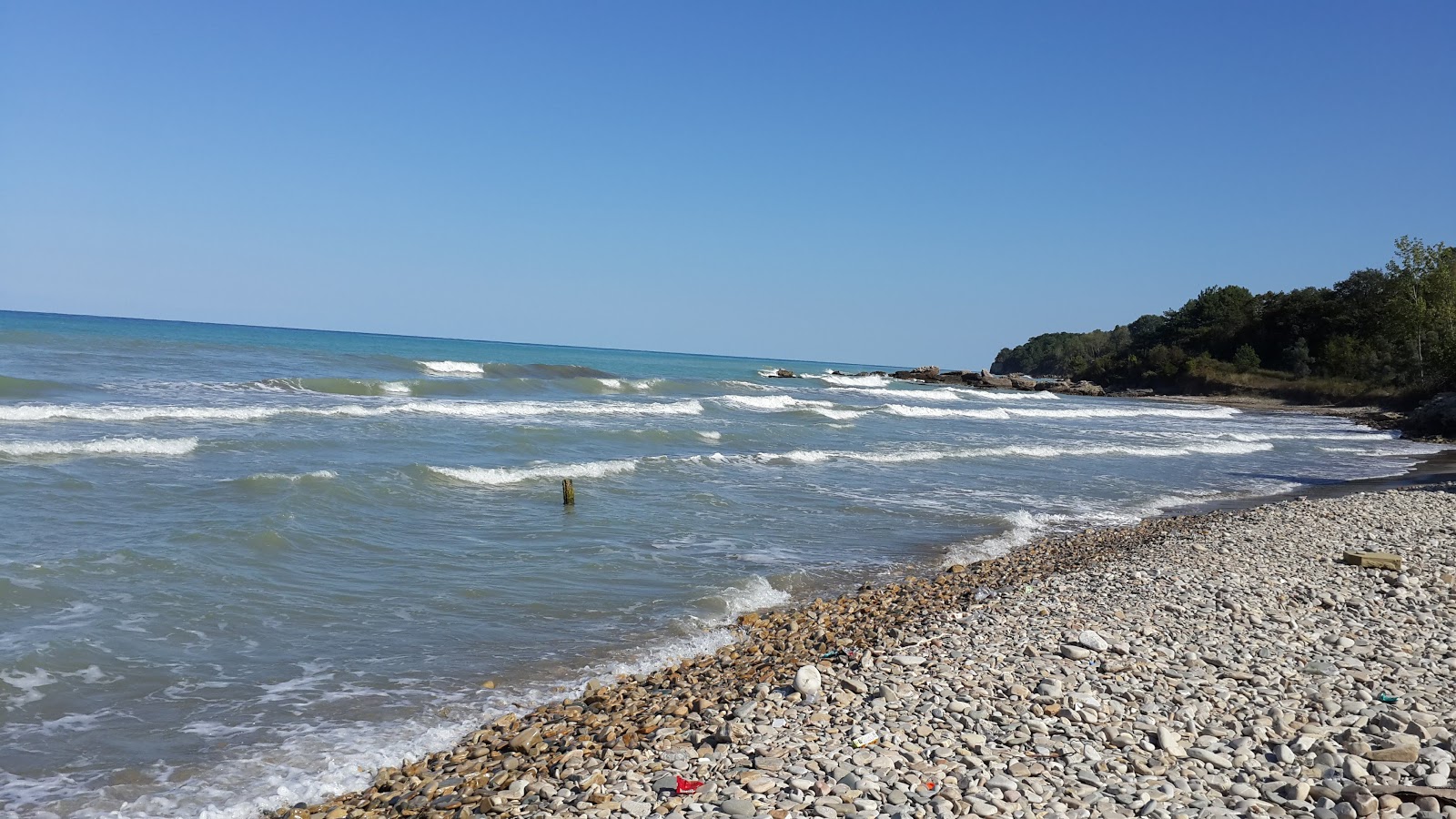 Efenin Yeri的照片 带有宽敞的海岸