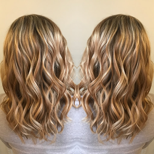 Hair Salon «Lunatic Fringe Salon Sharonville», reviews and photos, 11051 Reading Rd, Sharonville, OH 45241, USA