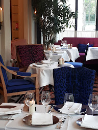 Photo n°50 de Club Marigny à Paris ()