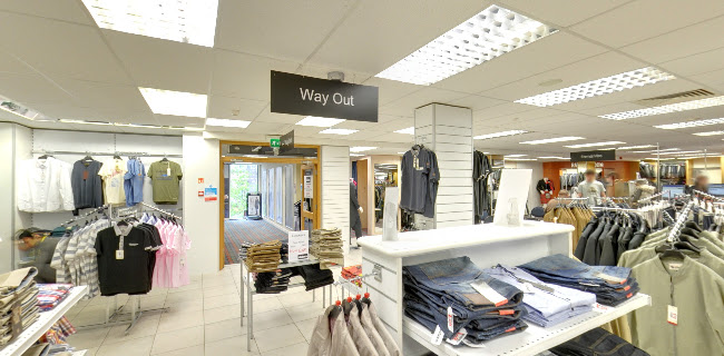 Comments and reviews of Slater Menswear Preston