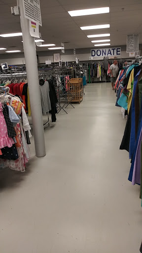 Thrift Store «Goodwill», reviews and photos