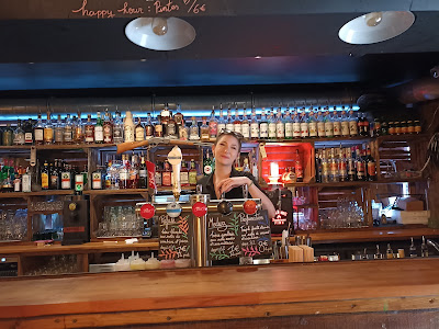 WANTED JACK SALOON - Cocktails, Bières, Shooters, Burgers & Tapas à Toulouse