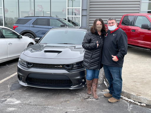 Car Dealer «Bill Estes Ford», reviews and photos, 450 N Northfield Dr, Brownsburg, IN 46112, USA