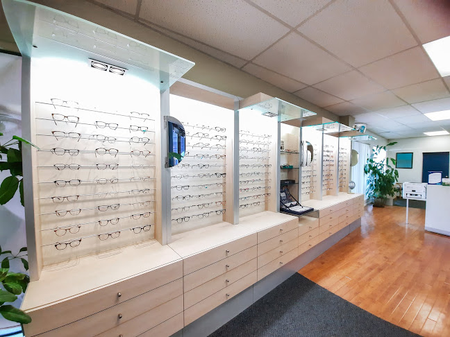 Comments and reviews of Visique Greerton Optometrist