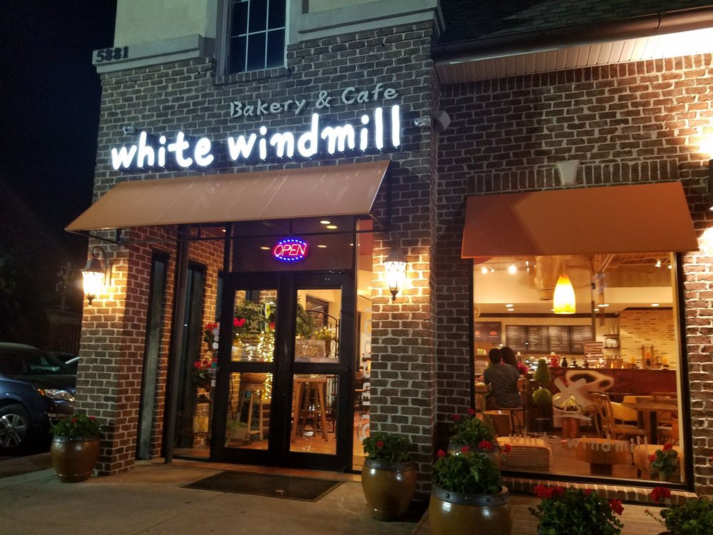 White Windmill Bakery and Cafe