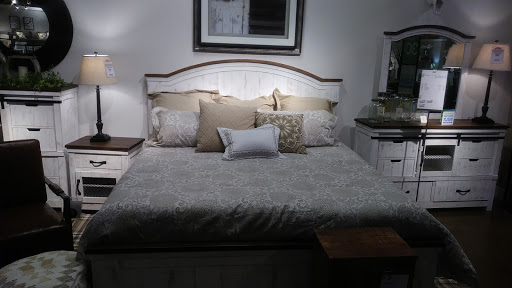 Furniture Store «Ashley HomeStore», reviews and photos, 1850 Scottsville Rd, Bowling Green, KY 42101, USA