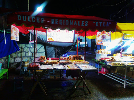Dulces Regionales Etla en Villa de Etla Municipality