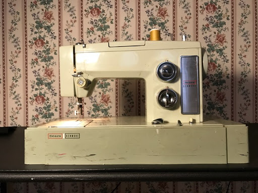 Akron Sewing Machine Center in Cuyahoga Falls, Ohio