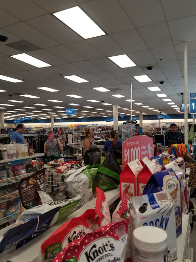 Clothing Store «Ross Dress for Less», reviews and photos, 2851 El Camino Real, Tustin, CA 92782, USA