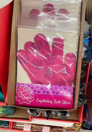 Dollar Store «Dollar Tree», reviews and photos, 35769 Van Born Rd, Romulus, MI 48174, USA