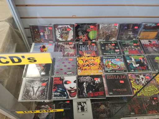 Video Game Store «Video Games Express», reviews and photos, 2358 Stringtown Rd, Grove City, OH 43123, USA