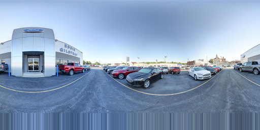 Car Dealer «Eddie Gilstrap Motors», reviews and photos, 207 S Main St, Salem, IN 47167, USA