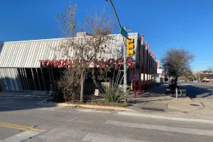 Torchy's Tacos image