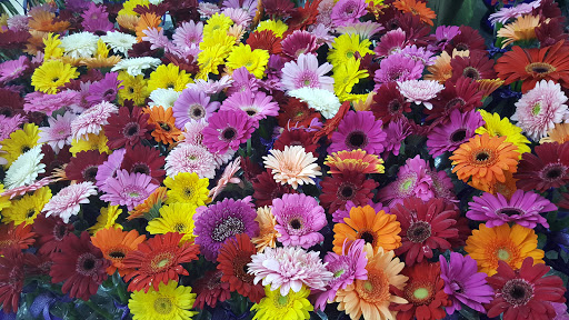 Florist «Riverside Flower Club», reviews and photos, 7112 Magnolia Ave, Riverside, CA 92504, USA