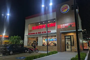 Burger King | Drive Thru image