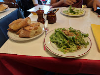 Salade César du Restaurant Le Relais de l'Entrecôte à Paris - n°15