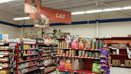 Pet Supply Store «Petco Animal Supplies», reviews and photos, 25 Hazard Ave, Enfield, CT 06082, USA