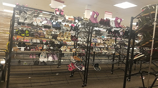 Clothing Store «Burlington Coat Factory», reviews and photos, 7685 Sudley Rd, Manassas, VA 20109, USA