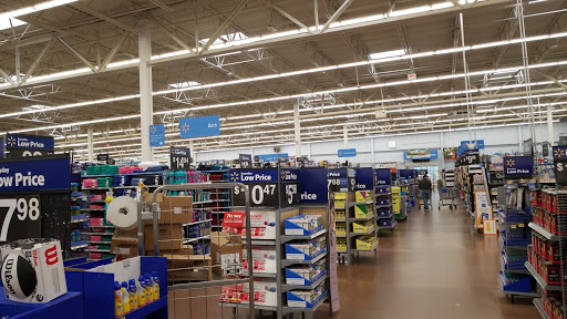 Department Store «Walmart Supercenter», reviews and photos, 415 34th St N, Dilworth, MN 56529, USA