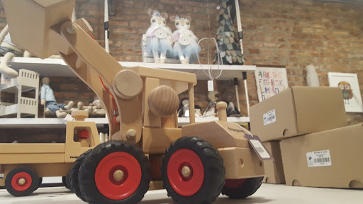 Toy Store «Norman & Jules Toy Shop», reviews and photos, 158 7th Ave, Brooklyn, NY 11215, USA