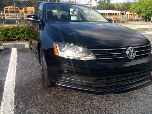 Auto Body Shop «Kuhn Collision Center», reviews and photos, 3319 N Florida Ave, Tampa, FL 33603, USA