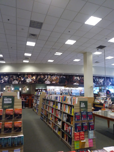 Book Store «Barnes & Noble», reviews and photos, 2751 Paper Mill Rd, Wyomissing, PA 19610, USA