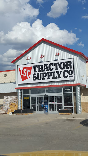 Tractor Supply Co., 4605 I-27, Lubbock, TX 79404, USA, 