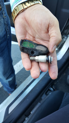 Toyota Dealer «Thurston Auto Plaza», reviews and photos, 2800 N State St, Ukiah, CA 95482, USA