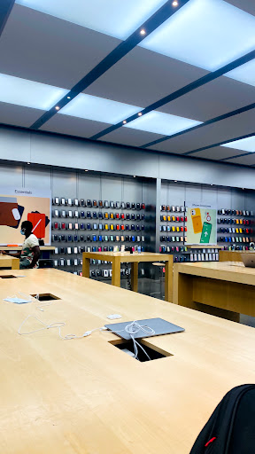 Computer Store «Apple King of Prussia», reviews and photos, 160 N Gulph Rd, King of Prussia, PA 19406, USA