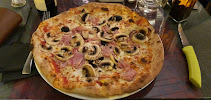 Pizza du Restaurant italien Casa Pietro à Villeneuve-sur-Lot - n°19