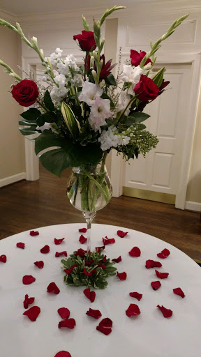 Florist «Myers Florist/Emerald Gardens Flowers», reviews and photos, 2906 Hillsborough Rd, Durham, NC 27705, USA