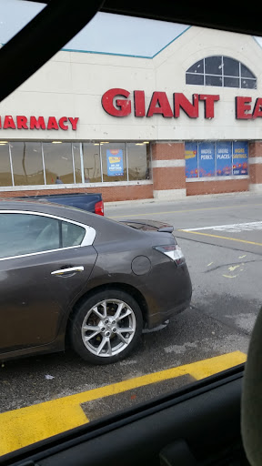 Supermarket «Giant Eagle Supermarket», reviews and photos, 4780 W Broad St, Columbus, OH 43228, USA