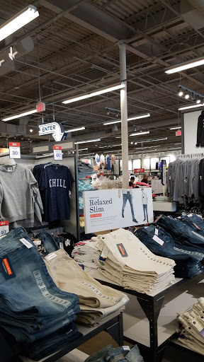 Clothing Store «Old Navy», reviews and photos, 697 Hillside Avenue, New Hyde Park, NY 11040, USA