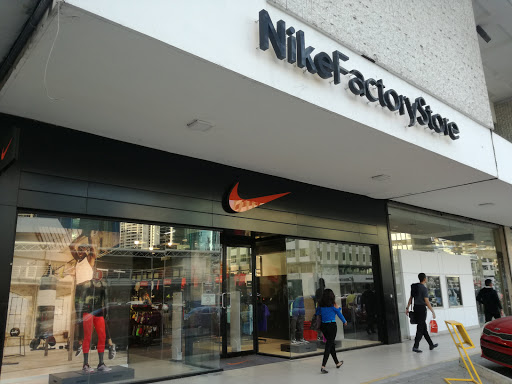 Nike | Plaza Regency