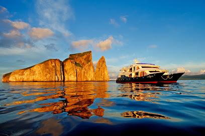 CNH Tours - Galapagos, Antarctica and more