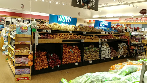 Grocery Store «Stop & Shop», reviews and photos, 44 Fenn Rd, Newington, CT 06111, USA