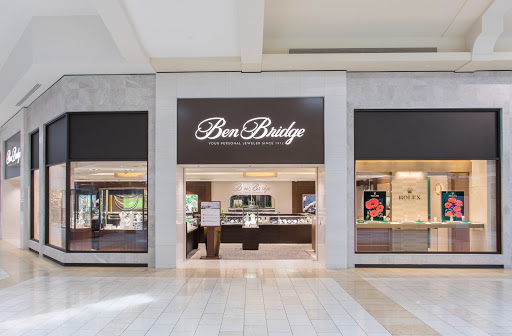 Jewelry Store «Ben Bridge Jeweler», reviews and photos, 450 W Hillcrest Dr, Thousand Oaks, CA 91360, USA
