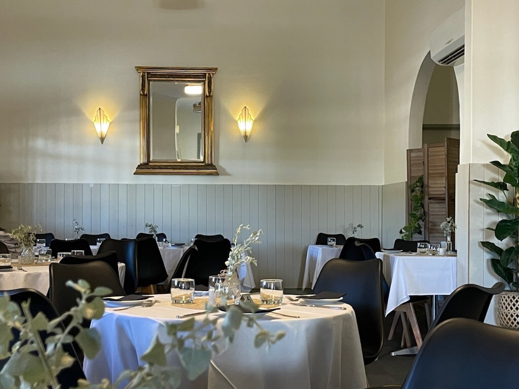 The Old Salt Bush Restaurant & Catering 2880