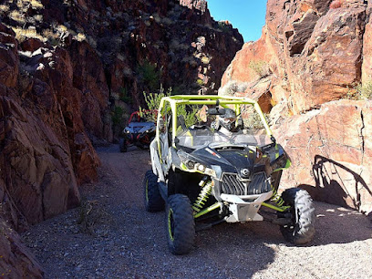 Oui Experience UTV off-roading desert tours