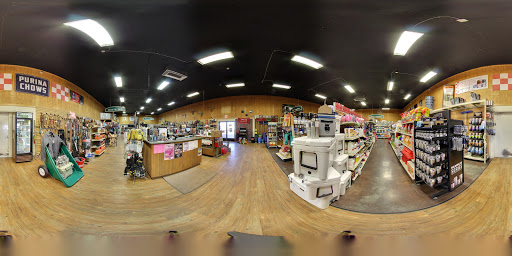 Pet Supply Store «Horse N Hound Feed N Supply», reviews and photos, 991 W Amador Ave, Las Cruces, NM 88005, USA