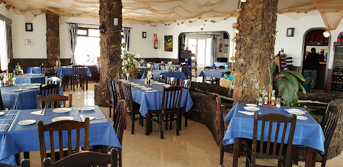 El Cortijo Restaurant - C. el Palmeral, 6, 35520 Haría, Las Palmas, Spain