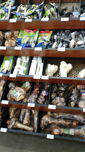 Pet Supply Store «Pet Food Express», reviews and photos, 2531 Fair Oaks Blvd, Sacramento, CA 95825, USA