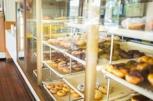 Donut Shop «Donut King», reviews and photos, 1807 Santa Rita Rd, Pleasanton, CA 94566, USA