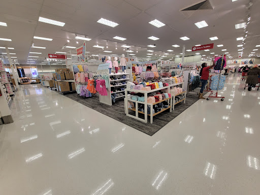 Department Store «Target», reviews and photos, 130 NJ-10 #1, East Hanover, NJ 07936, USA