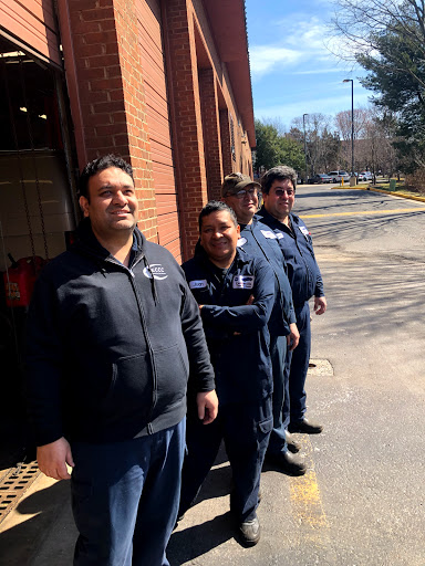 Auto Repair Shop «Centreville Tire & Auto», reviews and photos, 6075 Centreville Crest Ln, Centreville, VA 20121, USA