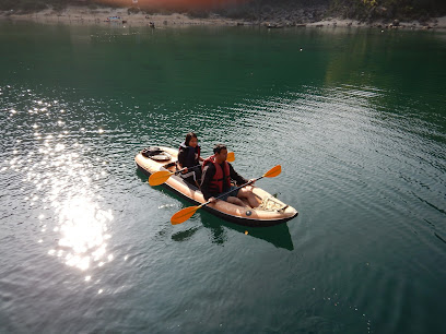 Pioneer Adventure Tour Kayaking