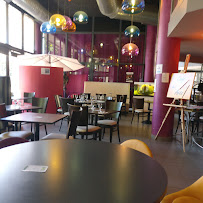 Atmosphère du Restaurant Café Des Arts à Hérouville-Saint-Clair - n°1